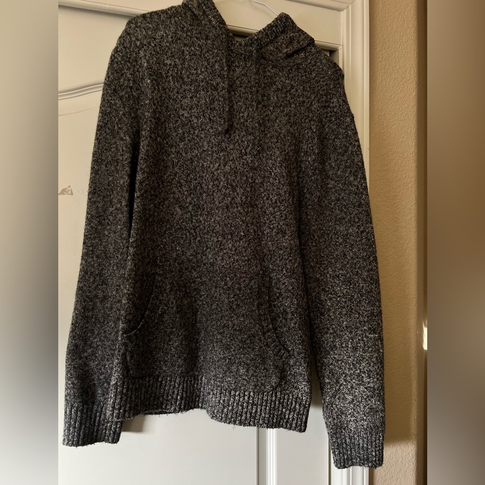 Old Navy Hood Hooded Sweater. M Medium